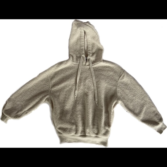 Urban Outfitters cropped fluffy hoodie - Picture 2 of 6